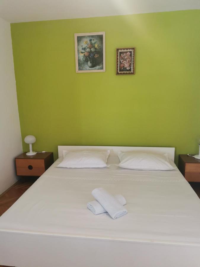 Apartman Tudor Kuzma Hvar Zewnętrze zdjęcie